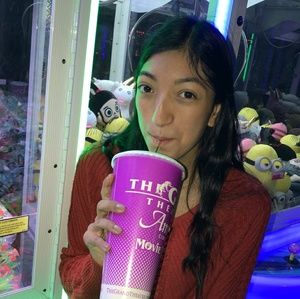 Meet your Posher, Janelle